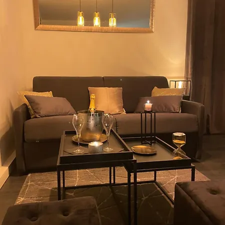 מלון Le Chateau D'argens 4*